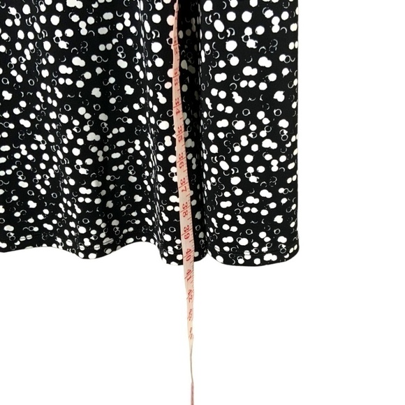 TALBOTS Petite Black White Floral Print Fit And Flare Short Sleeve Dress US MP - Picture 7 of 9